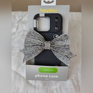 iPhone 17 Pro Heyday Black and Silver Bedazzled Bow Phone Case